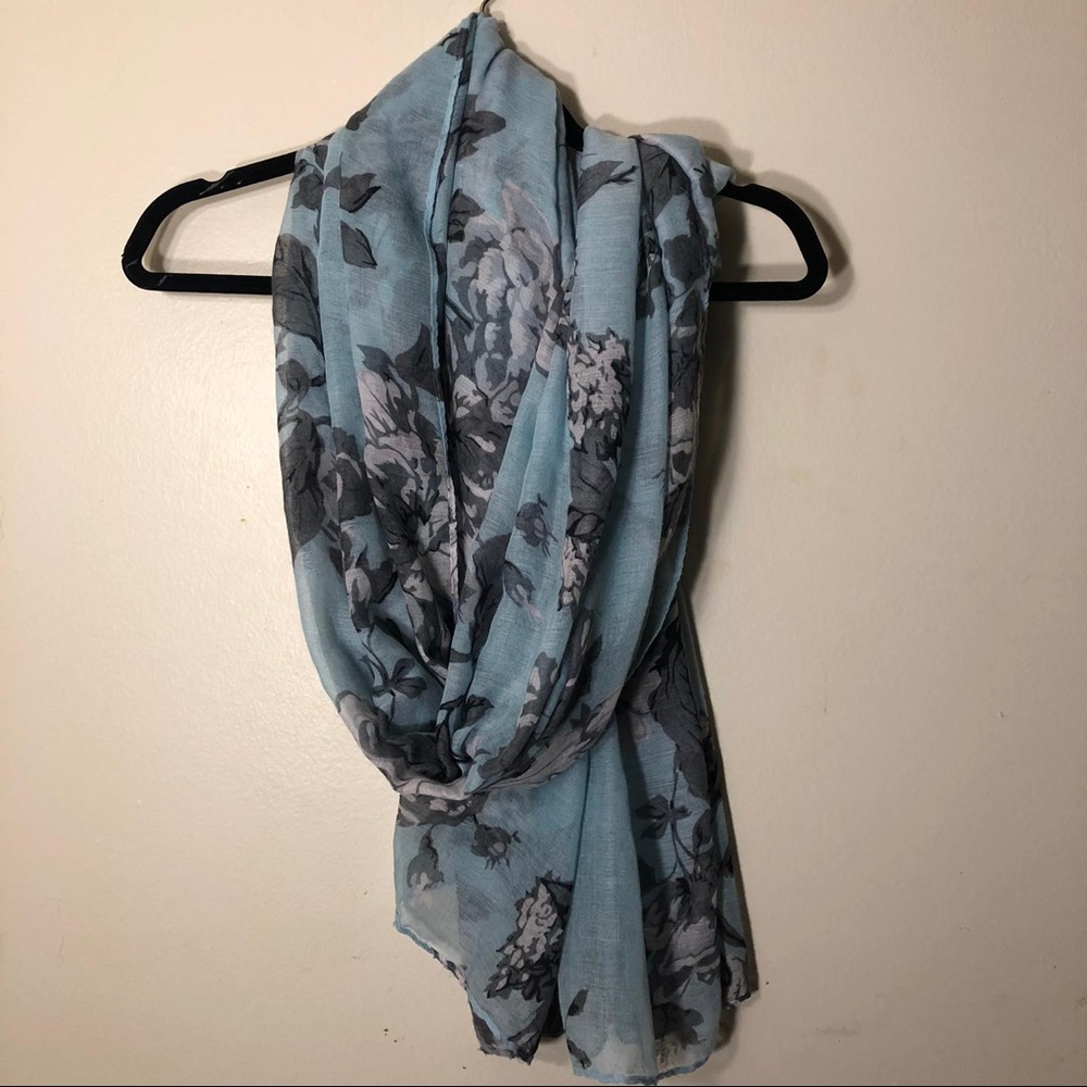 Blue and gray floral scarf